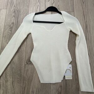 Commense White Sweater Ribbed Long sleeve top
